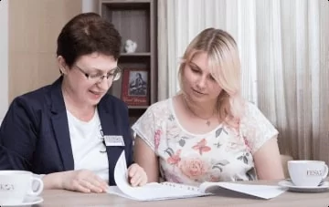 image 2 : Responsable de gestionar las relaciones con los clientes